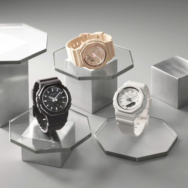 CASIO G-SHOCK GMA-P2110-4A