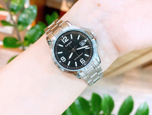 CASIO LTP-V004D-1B2UDF