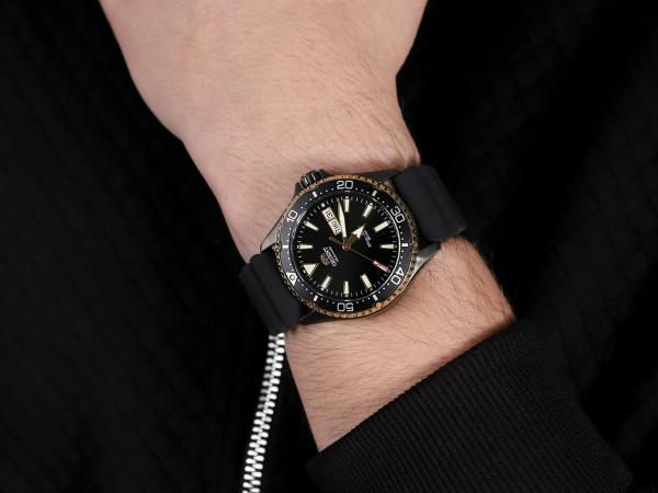 Đồng Hồ Nam Chính Hãng ORIENT Sports RA-AA0005B19B