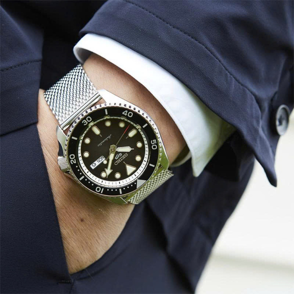 Đồng Hồ Nam Chính Hãng SEIKO 5 Sports SRPD73K1S