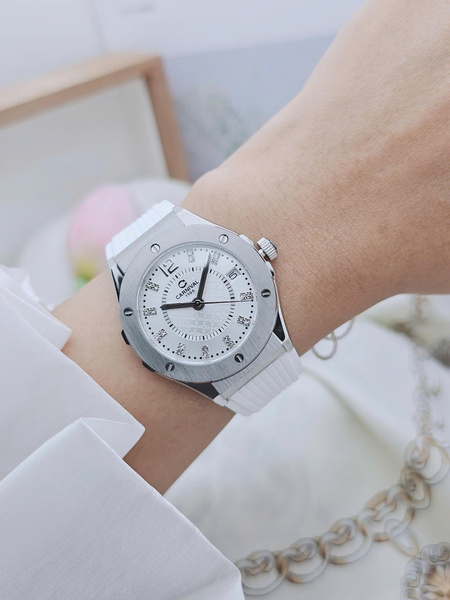 Đồng Hồ Carnival Nữ 8173L-VT-DCS-T1