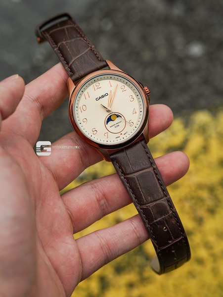 CASIO MTP-M110RL-5A - QUÀ TẶNG TRỊ GIÁ 600K 