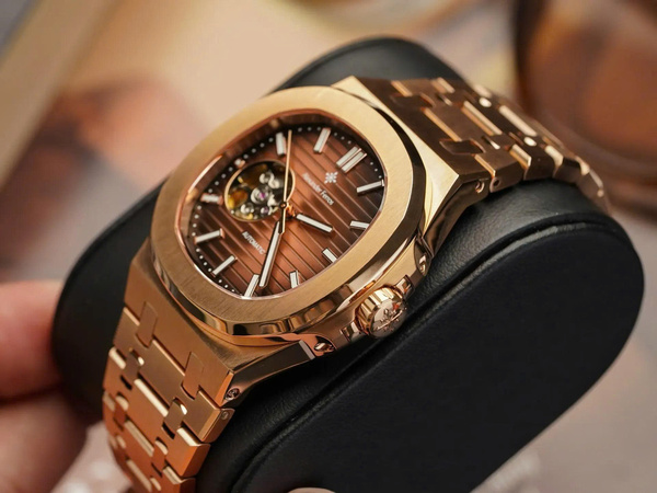 Alexander Ferros 6102R/08