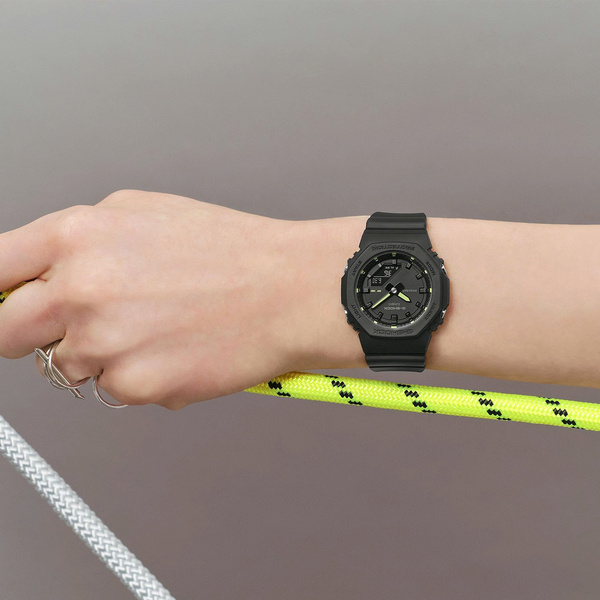 CASIO G-SHOCK GMA-P2100SA-1A2