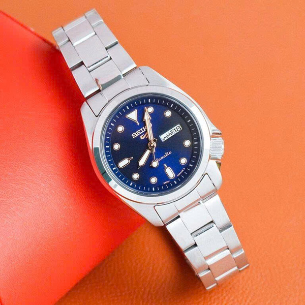 Đồng Hồ Nữ Chính Hãng SEIKO 5 Sports SRE003K1