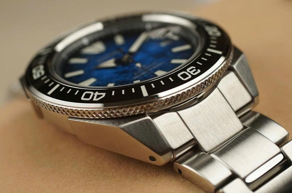 Đồng Hồ Nam Chính Hãng SEIKO Prospex  SRPE33J