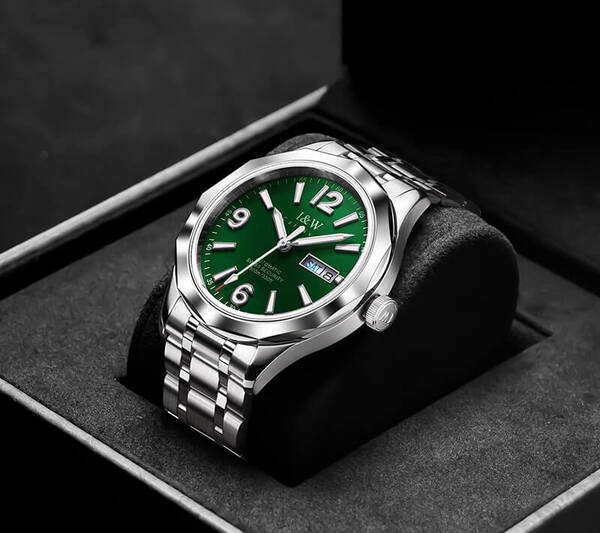 Đồng Hồ Nam I&W Carnival IW550G-2