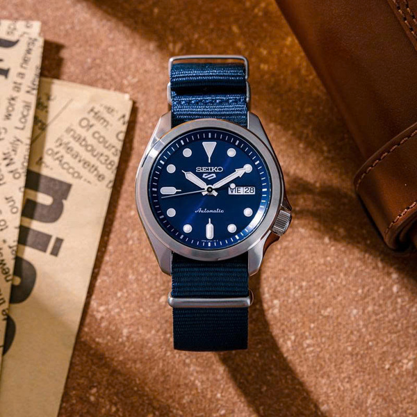 Đồng Hồ Nam Chính Hãng SEIKO 5 SRPE63K1