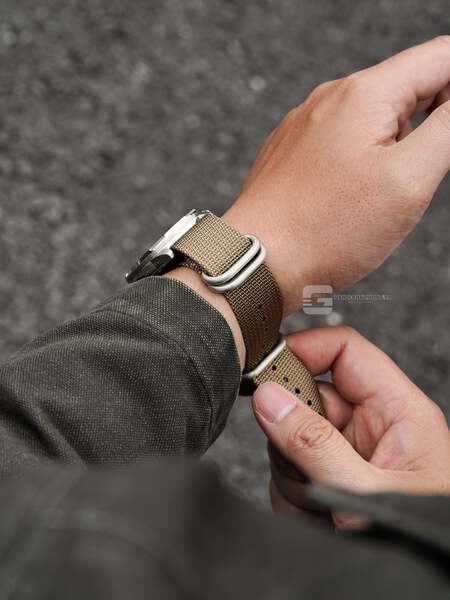 CASIO MTD-140-3A ( Lên dây vải NaTo )