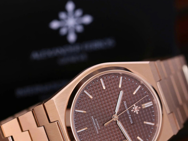 Alexander Ferros 5052R/08