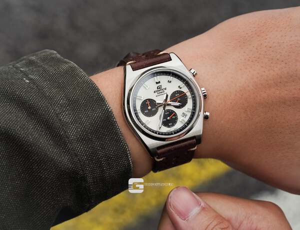 CASIO EDIFICE EFB-730L-7A ( Lên dây da đục lỗ )