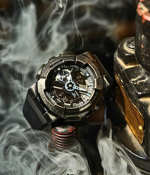 CASIO G-SHOCK GM-110VB-1A