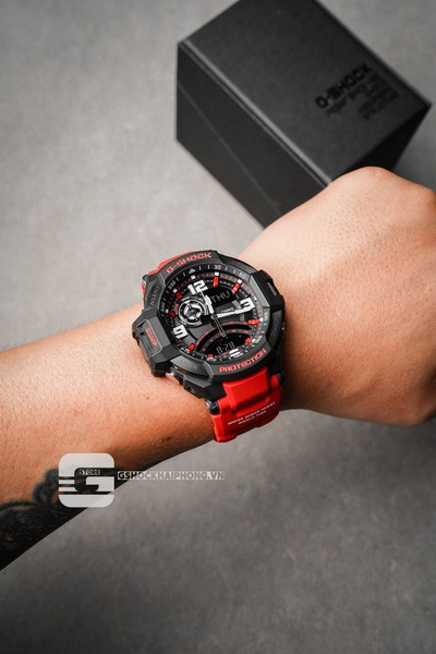 G-SHOCK  GA-1000-4B