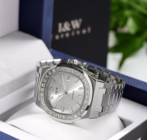 Đồng Hồ Nam I&W Carnival IW750G-4