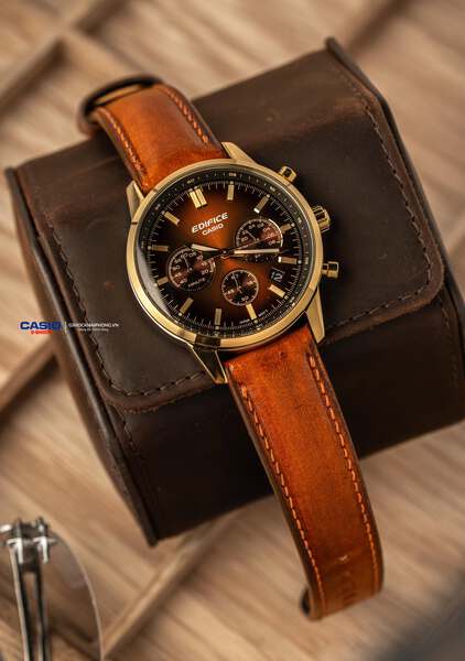 CASIO EDIFICE EFR-575CL-5A ( lên dây da bò nâu cam )
