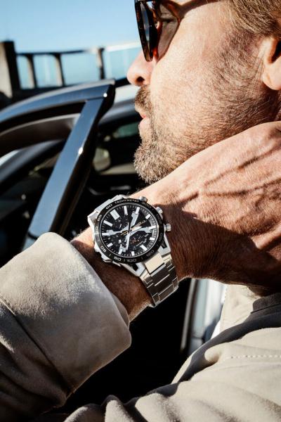 CASIO EDIFICE EQB-2000DB-1A