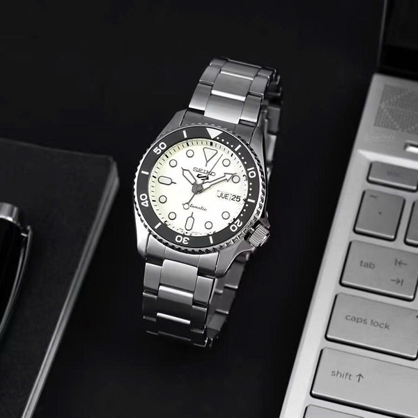 Đồng Hồ Nam Chính Hãng SEIKO 5 Sports SRPK31K1 