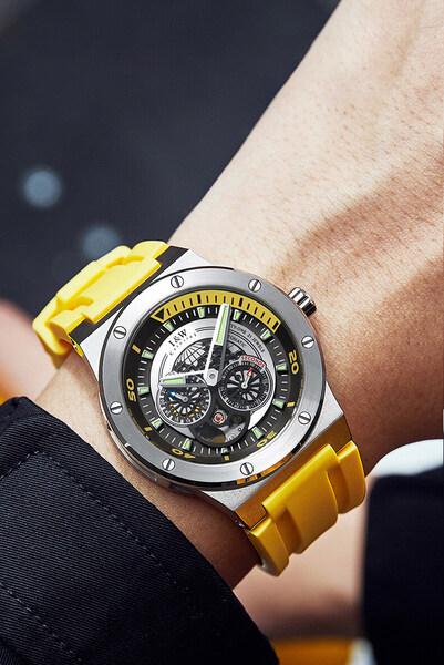 Đồng Hồ Nam I&W Carnival IW619G-4