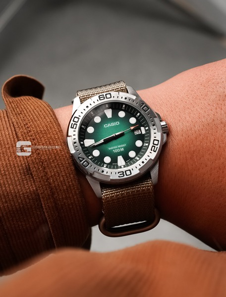 Casio MTD-140-3A ( Lên dây vải NaTo )