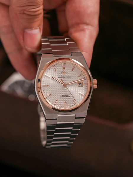 Alexander Ferros 5052D/02