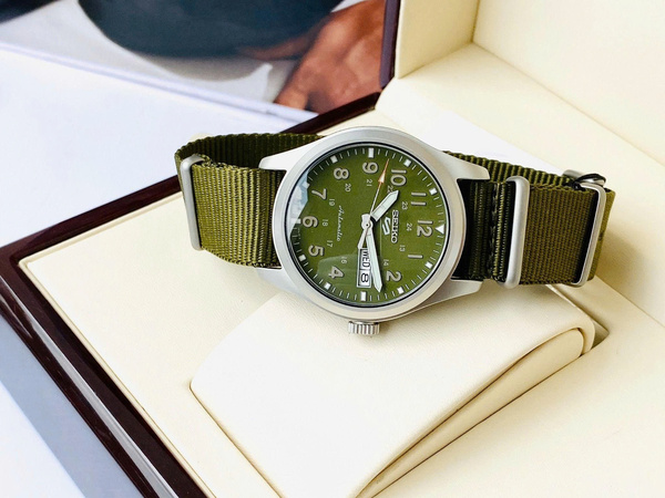 Đồng Hồ Nam Chính Hãng SEIKO 5 Sports SRPG33K1