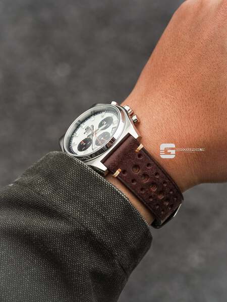 CASIO EDIFICE EFB-730L-7A ( Lên dây da đục lỗ )