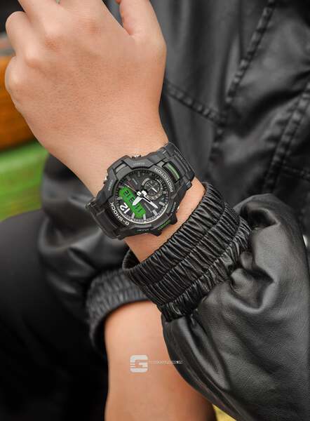G-SHOCK GR-B100-1A3