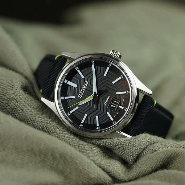 Đồng Hồ Nam Chính Hãng SEIKO 5 SUR517P1