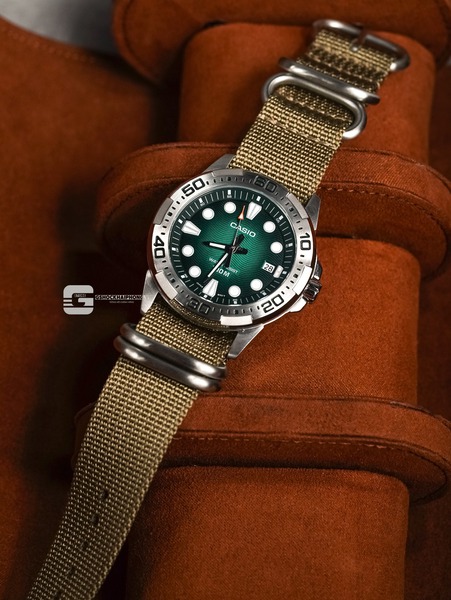 Casio MTD-140-3A ( Lên dây vải NaTo )