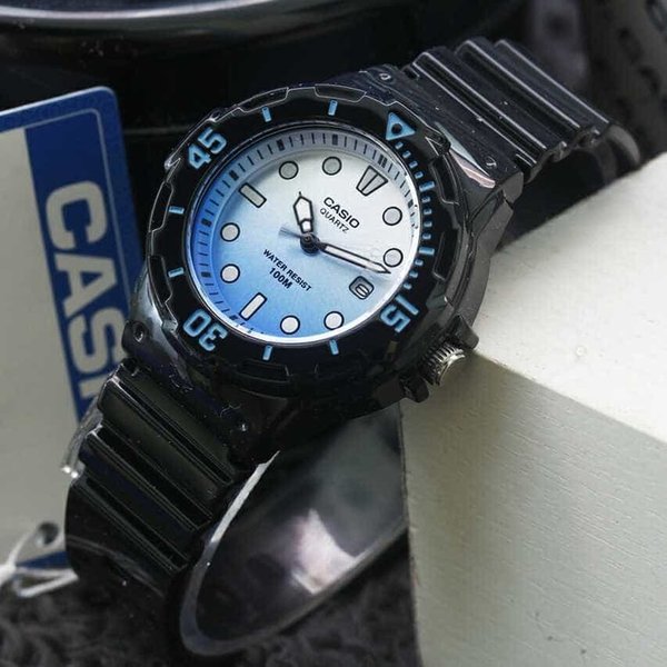 CASIO LRW-200H-2E