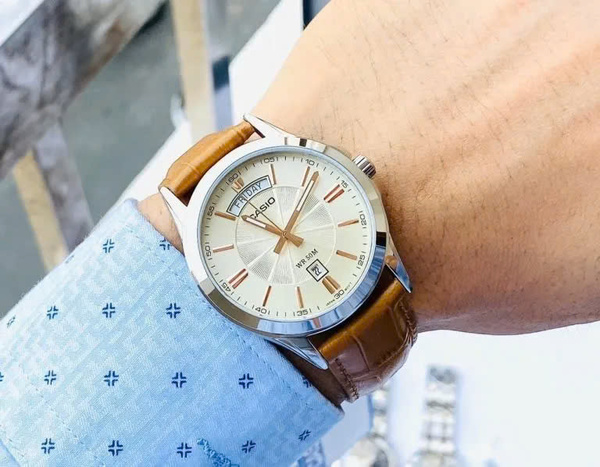 CASIO MTP-1381L-9A - QUÀ TẶNG TRỊ GIÁ 600K 