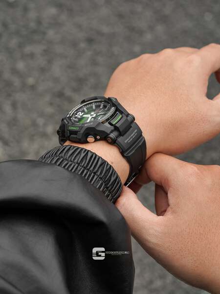 G-SHOCK GR-B100-1A3