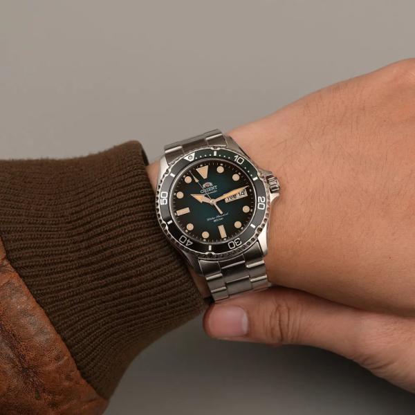 Đồng Hồ Nam Chính Hãng ORIENT Sports RA-AA0811E19B