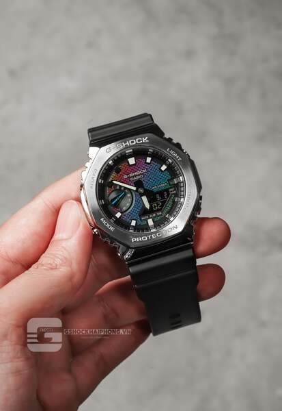 CASIO G-SHOCK GM-2100RW-1A