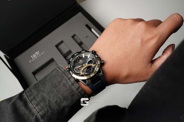CASIO EDIFICE ECB-2000NP-1A