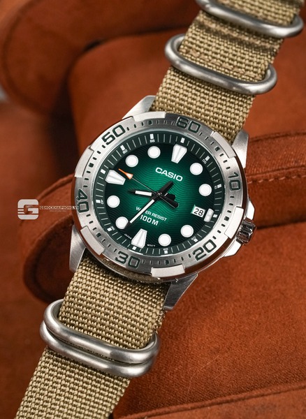 Casio MTD-140-3A ( Lên dây vải NaTo )