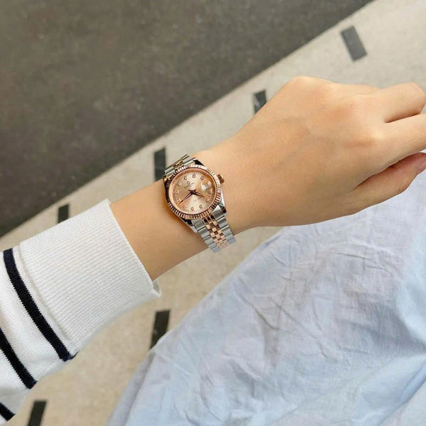 Đồng hồ CARNIVAL 8131L-CH-NN