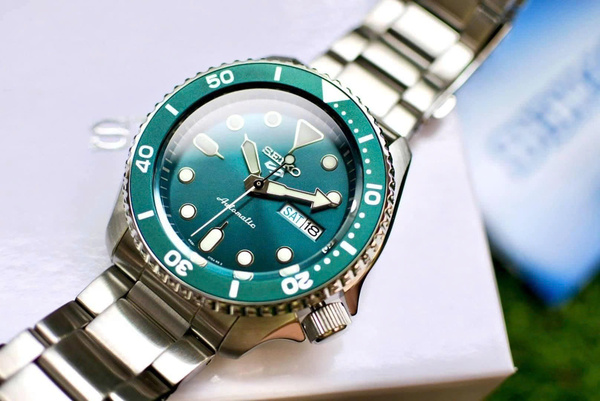 Đồng Hồ Nam Chính Hãng SEIKO 5 Sports SRPD61K1