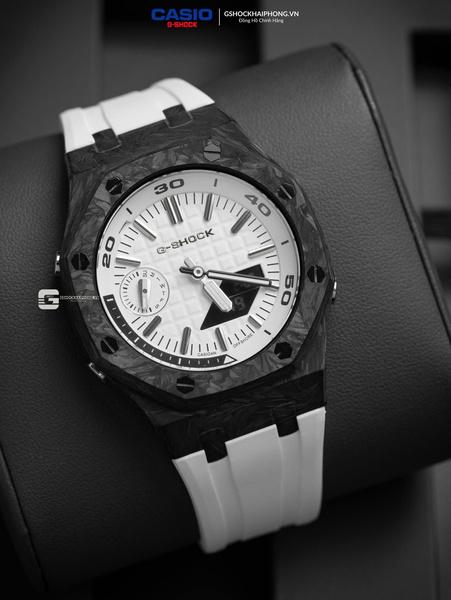 GA-2100AP - CARBON OFFSHORE BLACK & WHITE