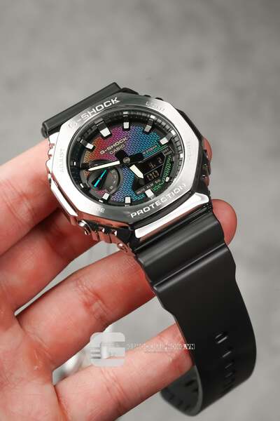 CASIO G-SHOCK GM-2100RW-1A