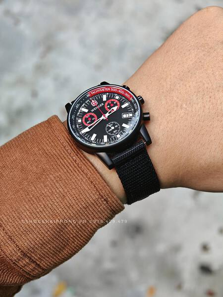 GS-000132 ( WENGER COMMANDO CHRONO 70731.XL )