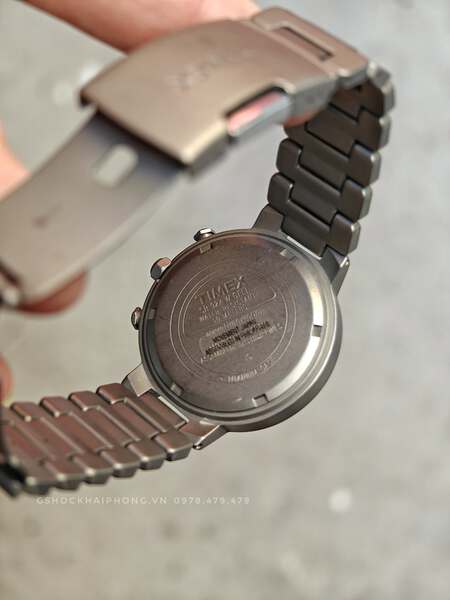 GS-000128 ( Timex Chronograph Titannium )