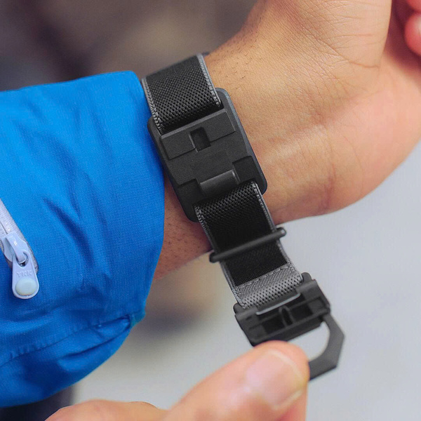 CASIO G-SHOCK DW-5600MNC-1