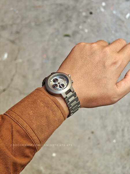 GS-000128 ( Timex Chronograph Titannium )