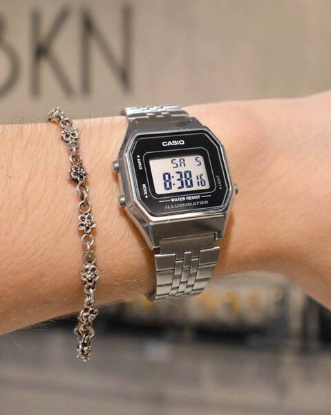  CASIO LA680WA-1