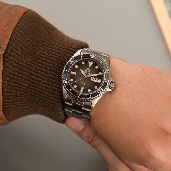 Đồng Hồ Nam Chính Hãng ORIENT Sports RA-AA0810N19B