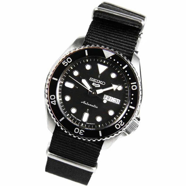 Đồng Hồ Nam Chính Hãng SEIKO 5 Sports SBSA021J