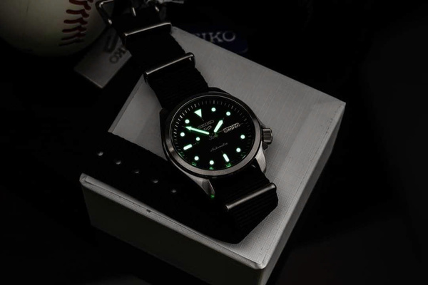 Đồng Hồ Nam Chính Hãng SEIKO 5 Sports SRPD65K1