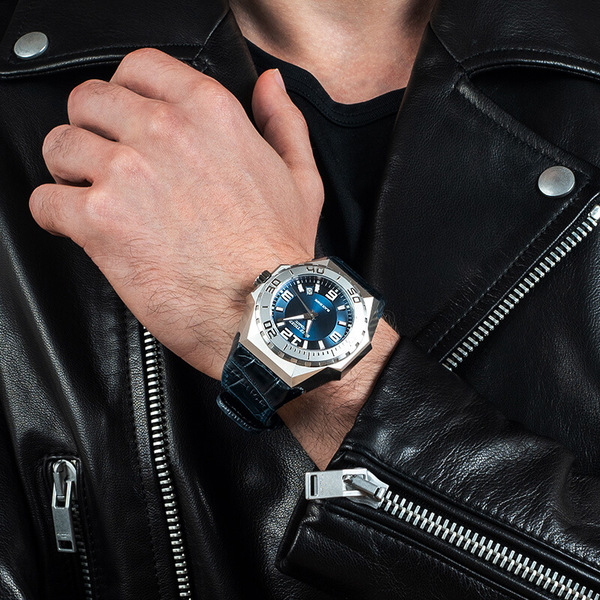 Đồng hồ nam Reef Tiger Black Shark RGA6903-2