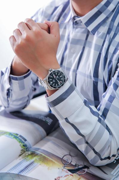 Đồng Hồ Nam Chính Hãng ORIENT Sports RA-AA0001B19B